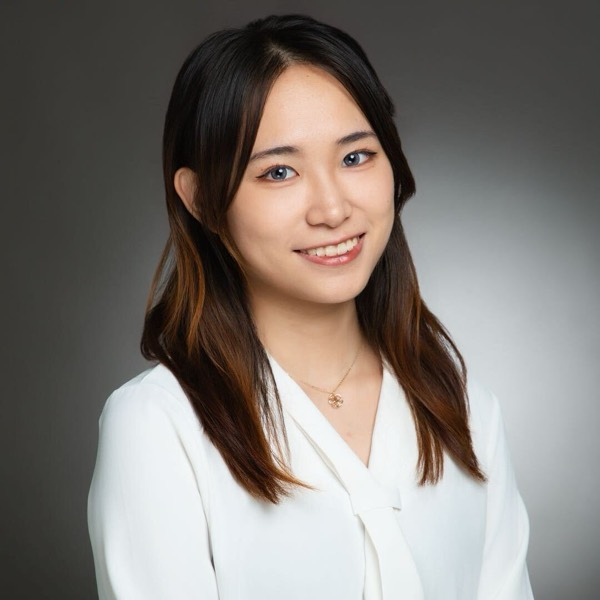 Viola 老师 — HKU 法律系，WeWrites DSE 中文·英文教师